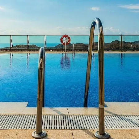 Luxury Penthouse Golf, Sea View Apartment